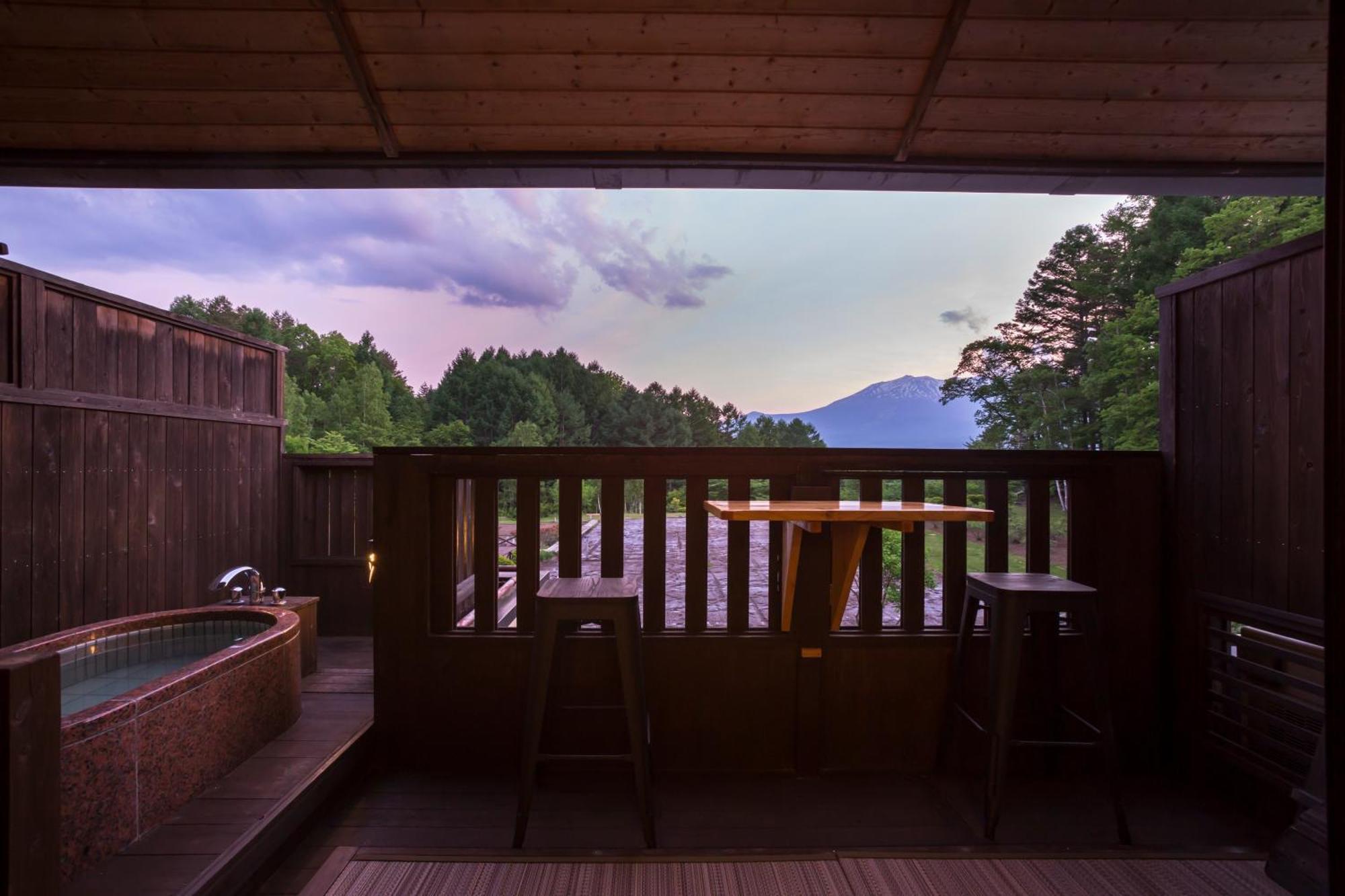 Hotel Tsutaya Tokinoyado Kazari Kiso Esterno foto